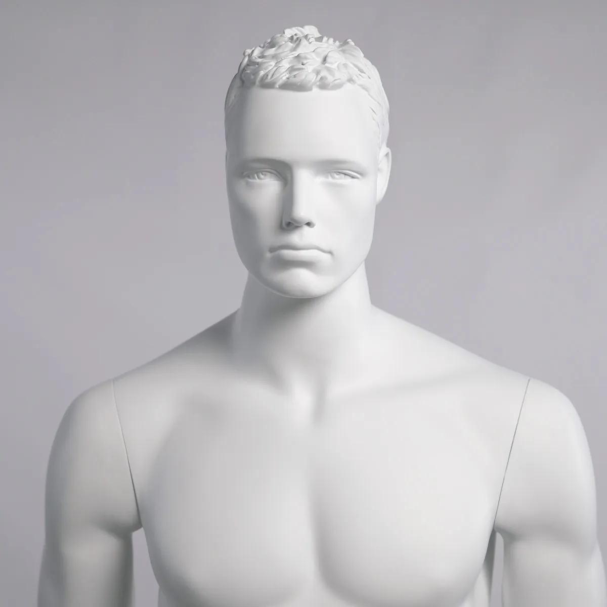 Mannequin homme, cheveux sculptés, bras le long du corps H 186 cm Fibre de verre - Blanc  - Mannequins cheveux sculptés-3
