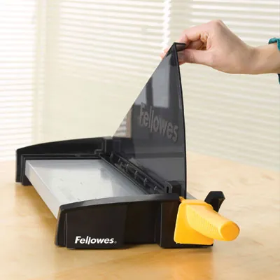 Cisaille à papier Fusion A4 - Capacité 10 feuilles - Guillotines papier, Rogneuses papier -1