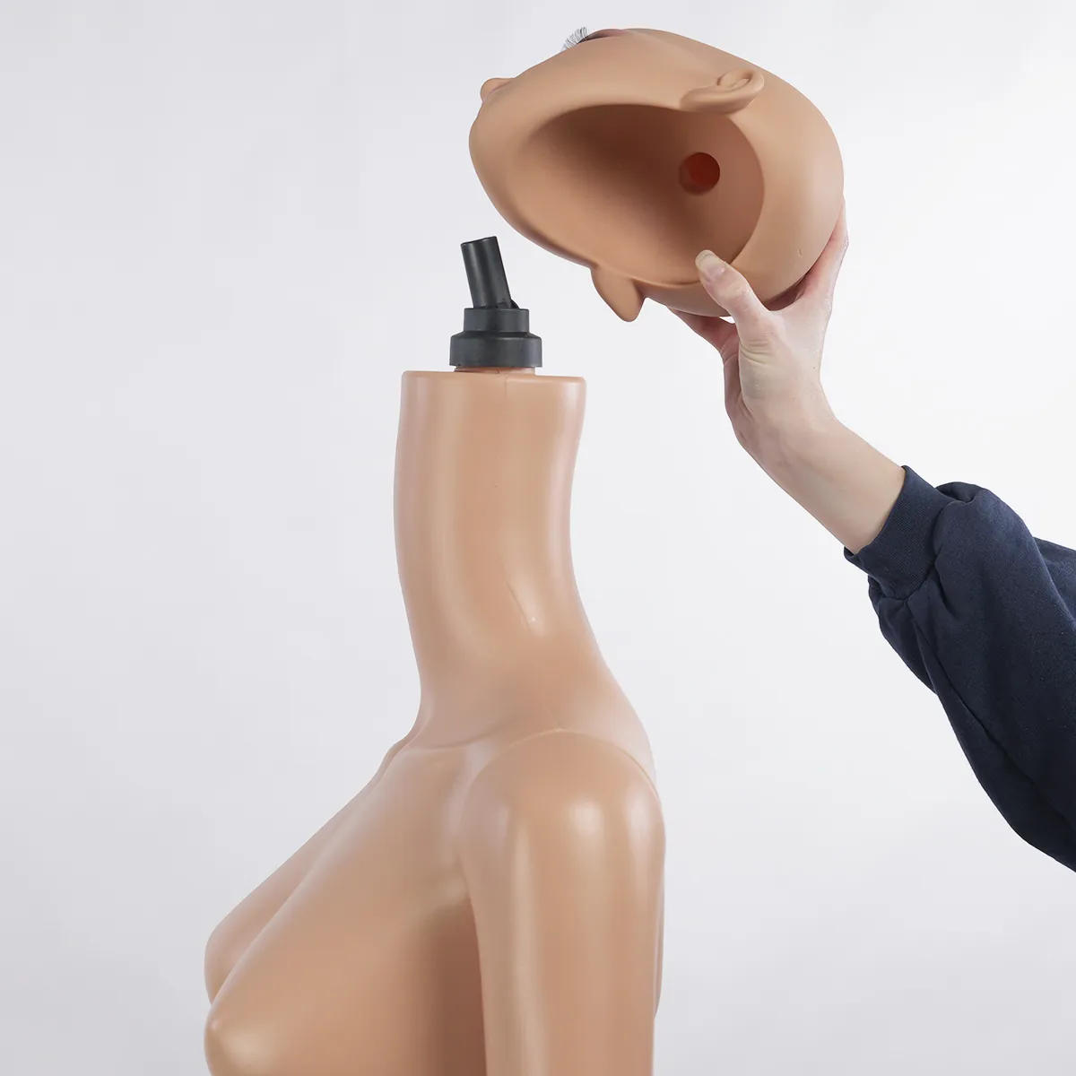 Mannequin femme sans perruque H 176 cm Plastique - Chair - Mannequins plastique sans perruque-8