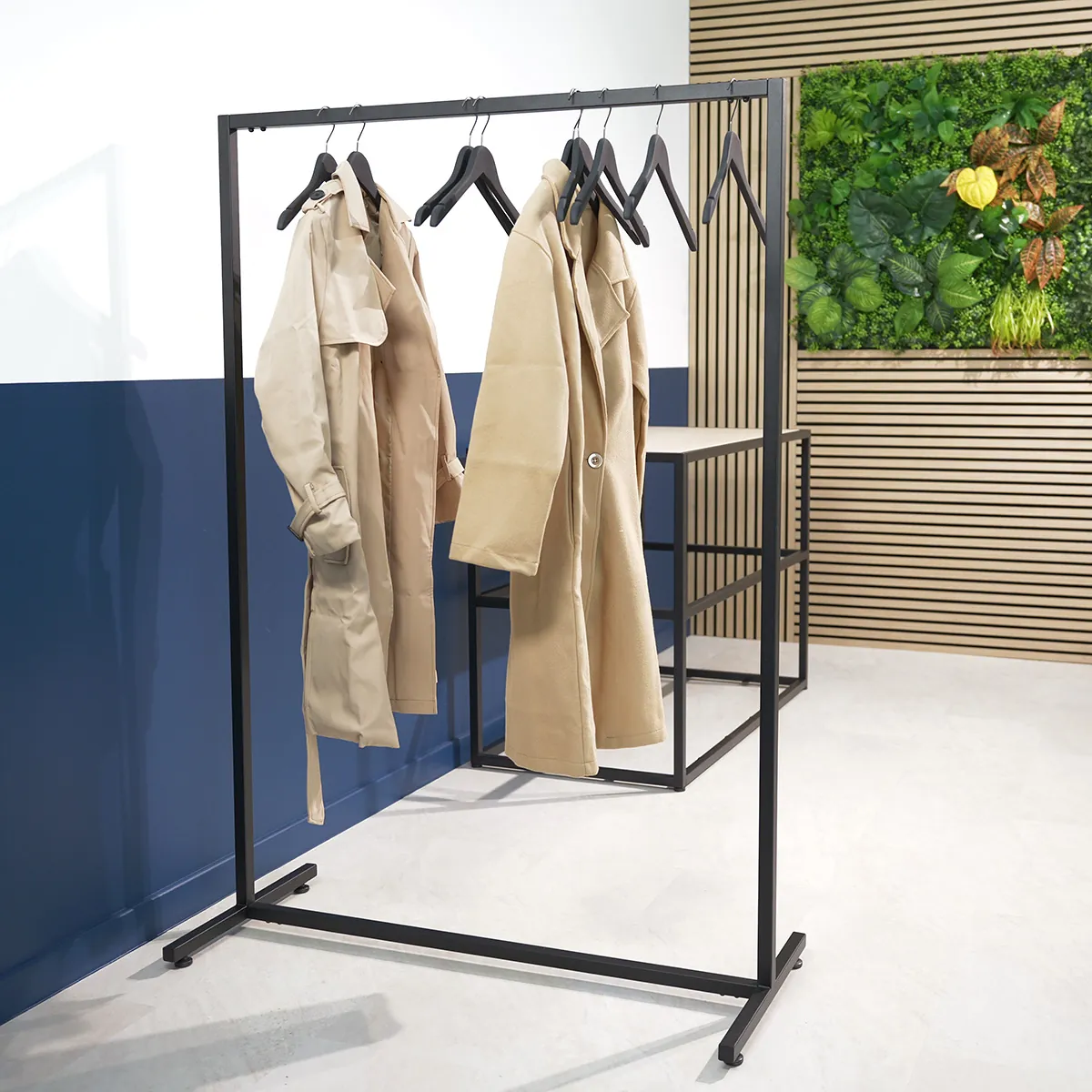 Portant vêtements métal noir Square 25 – L105xP45xH150cm - Ligne Square 25 noir-1
