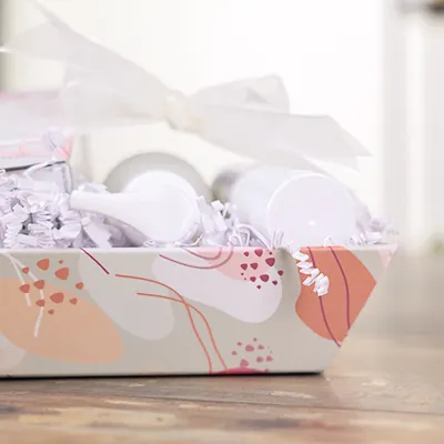 Corbeille carton carrée Beauté 20 x 20 x 5 cm beige clair / terracotta, paquet de 10 - Corbeilles carton-1