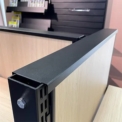 Couvercle de gondole noir sablé 100x7,5 - Ligne Store noir Sablé pas de 25 mm-2