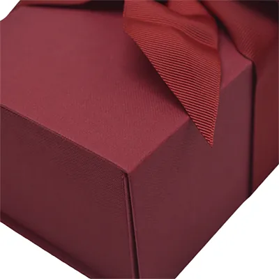 Boîte cadeau tissu avec noeud bordeaux mat 23 x 16 x 9 cm, paquet de 5 - Boites cadeaux carton pliables-1