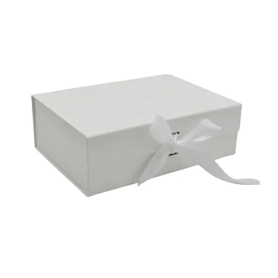 Boites cadeau carton blanches avec ruban 20x18,2x8cm – Paquet de 5 - Boites cadeaux carton pliables