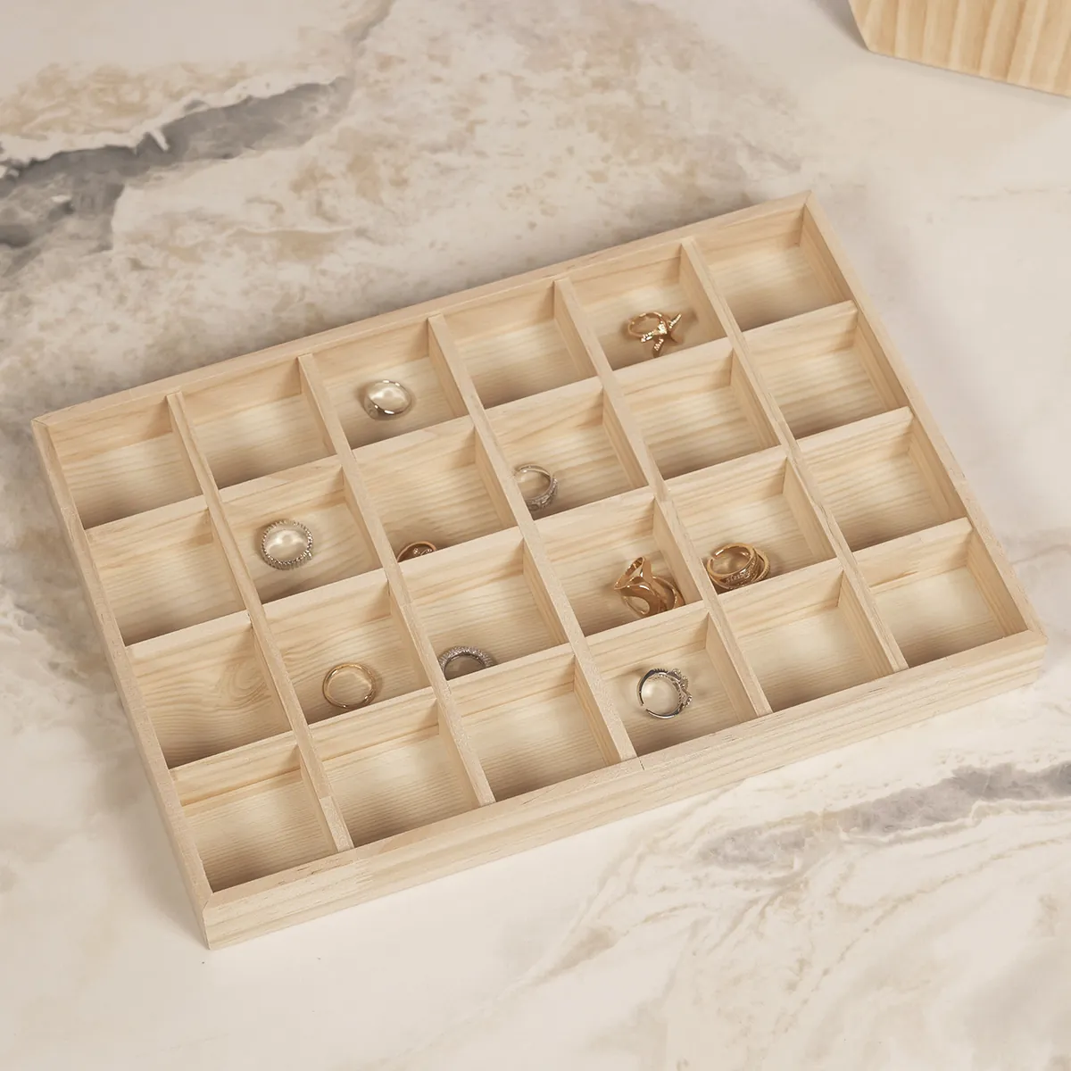 Plateau rangement bijoux bois 24 compartiments 35 x 24 x 3,5 cm - Organisateur bijoux - Présentoirs à bijoux multifonction-1