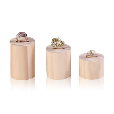Lot de 3 présentoirs bagues bois en cylindre - Présentoirs bagues