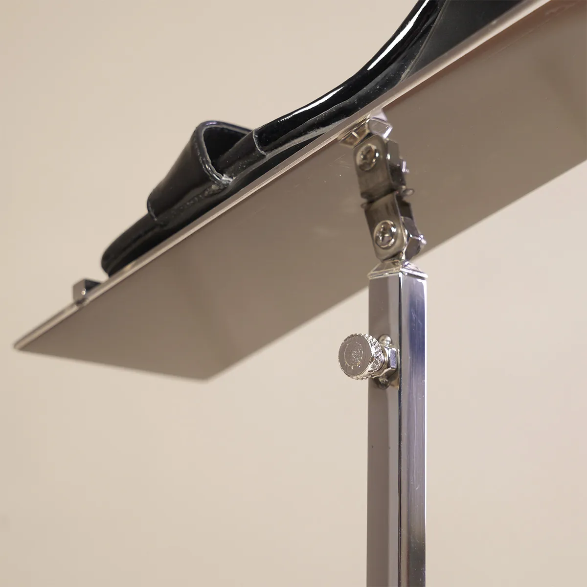 Présentoir chaussure réglable - Présentoir chaussure sur pied - Présentoirs à chaussures-5