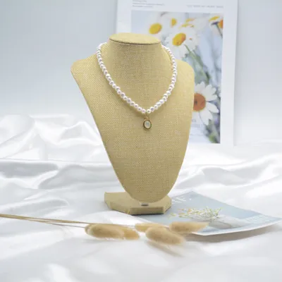 Buste présentoir à colliers - Présentoirs colliers et pendentifs-1