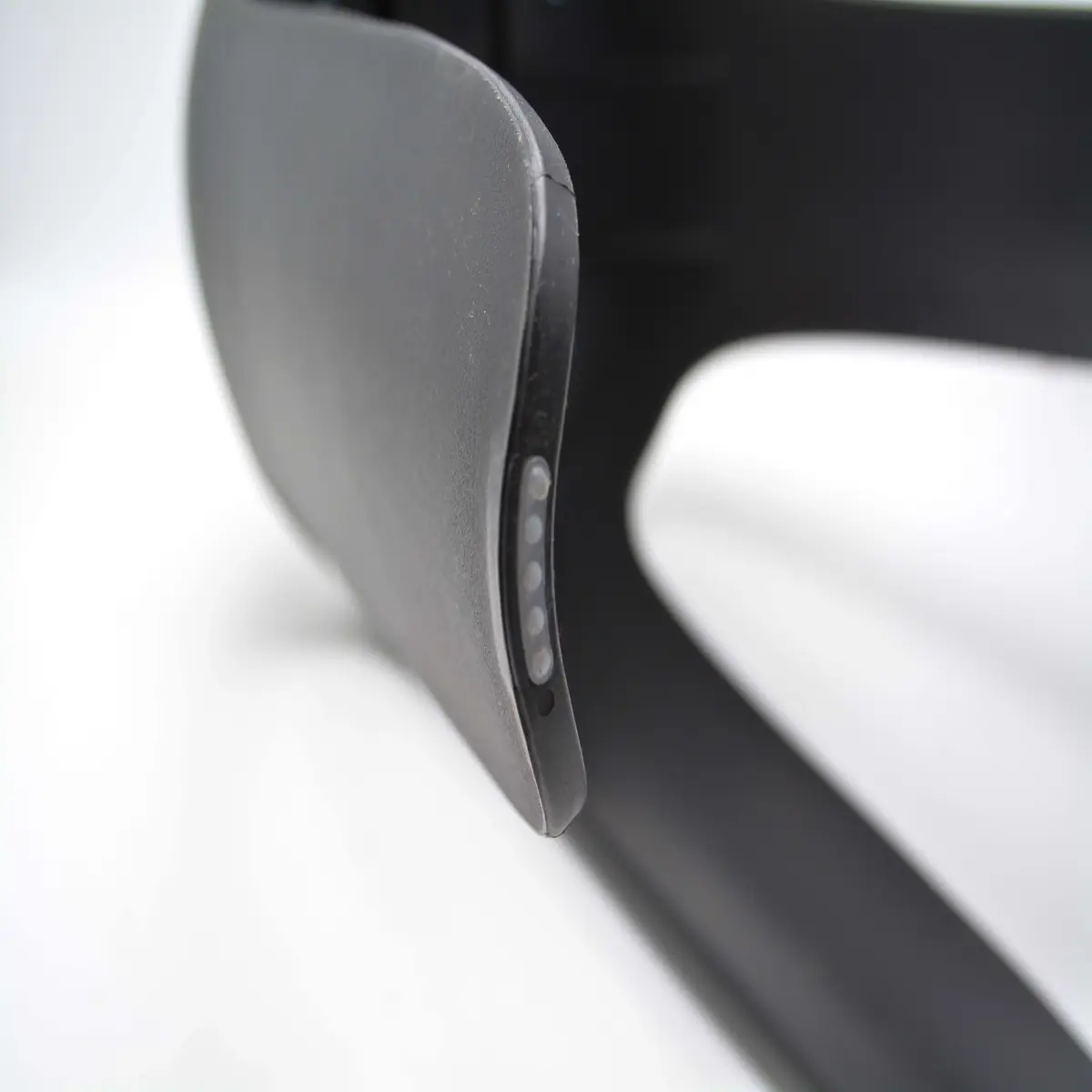 Tabouret design empilable noir 47cm avec assise rembourrée - Usage Pro (Commerce & CHR) - Tabourets-3