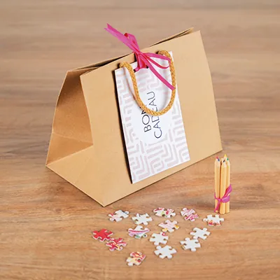 Sacs kraft luxe bruns poignées cordelette 24+14x19,5 cm 170g/m² – Paquet de 10 - Sacs kraft luxe-1