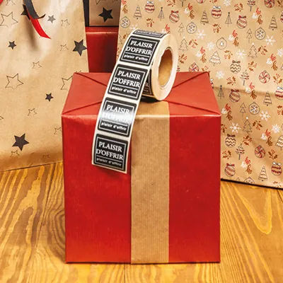 Papier cadeau kraft vergé rouge uni 50 cm x 250 m 60 g/m² – le rouleau - Papiers cadeaux unis-1