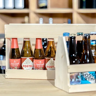 Demi mètre de bières en bois - porte bouteilles de bières 8 bières 33 cl Steinie - Mètres de bières, Emballages pour bouteilles de bières-4