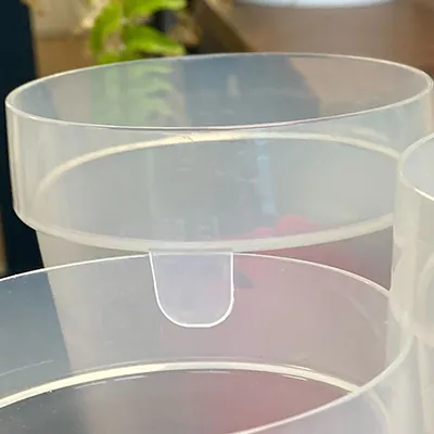 Gobelet plastique gradué 33 cl ø 7,2 x 11,3 cm - Gobelet réutilisable - Verre plastique - Blanc opaque - Lot de 50 - Gobelets plastique, Flûtes plastique, Verres à pied plastique-1