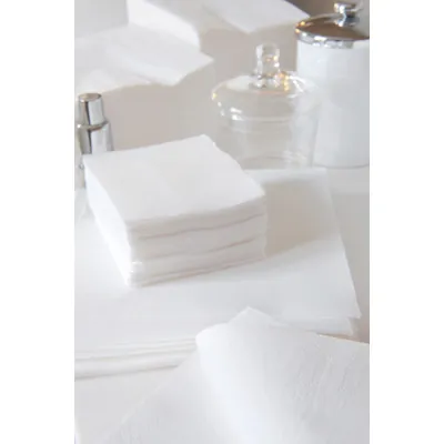 Serviette ouate 2 plis 39 x 39 cm - Serviette jetable - Serviette de table papier - Blanc - Paquet de 100 - Serviettes jetables, Serviettes cocktails-1