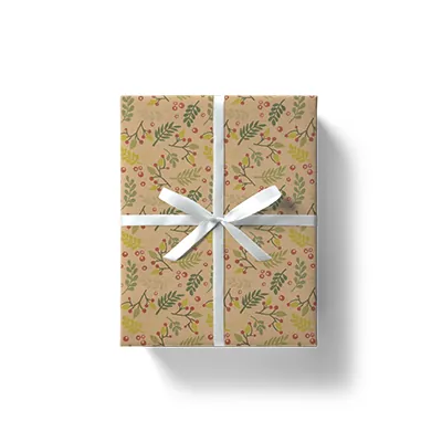 Papier cadeau kraft brun houx vert/rouge 70 cm x 50 m 60 g/m² – le rouleau - Papiers cadeaux kraft à motifs-1