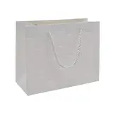 Sacs pelliculés blancs embossés tressés poignées cordelette 31+12x26 cm 210g/m² – Paquet de 20