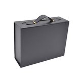 Boites cadeaux carton noires avec poignée 24x18,2x8cm – Paquet de 5