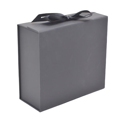 Boites cadeaux carton pliables noires avec ruban 39x28x17,5cm – Paquet de 5 - Boites cadeaux carton pliables-1