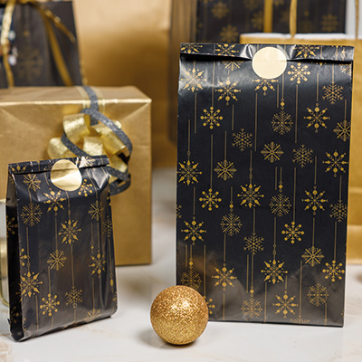 Pochette cadeau Noël noir/or Snow 12 + 4,5 x 20 cm - Lot de 150 - Pochettes cadeaux à motifs-1