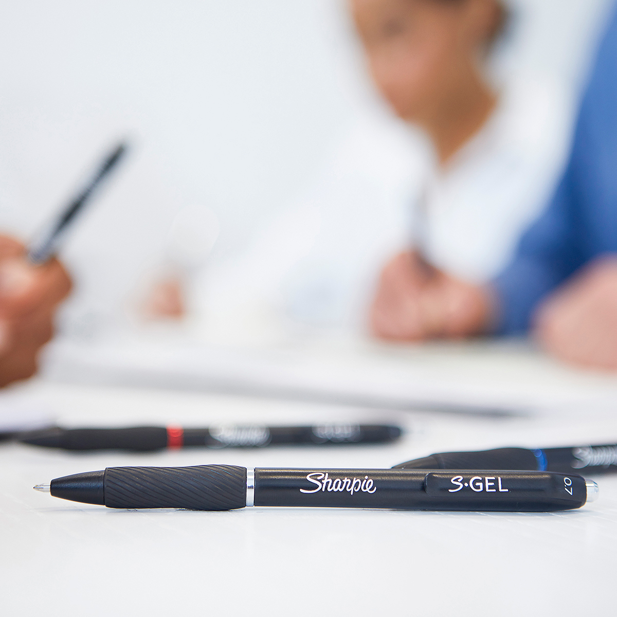 Stylo gel noir Sharpie S-Gel pointe moyenne 0,7 mm retractable - Pack de 3 - Stylos billes-4